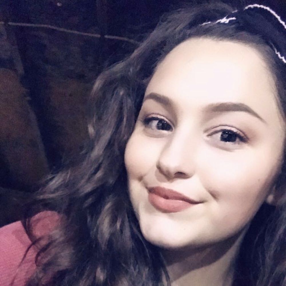 Meet your Posher, Haley
